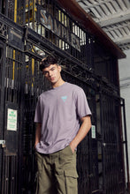 Cargar imagen en el visor de la galería, Camiseta Oversize Unisex BALANCE Lavanda
