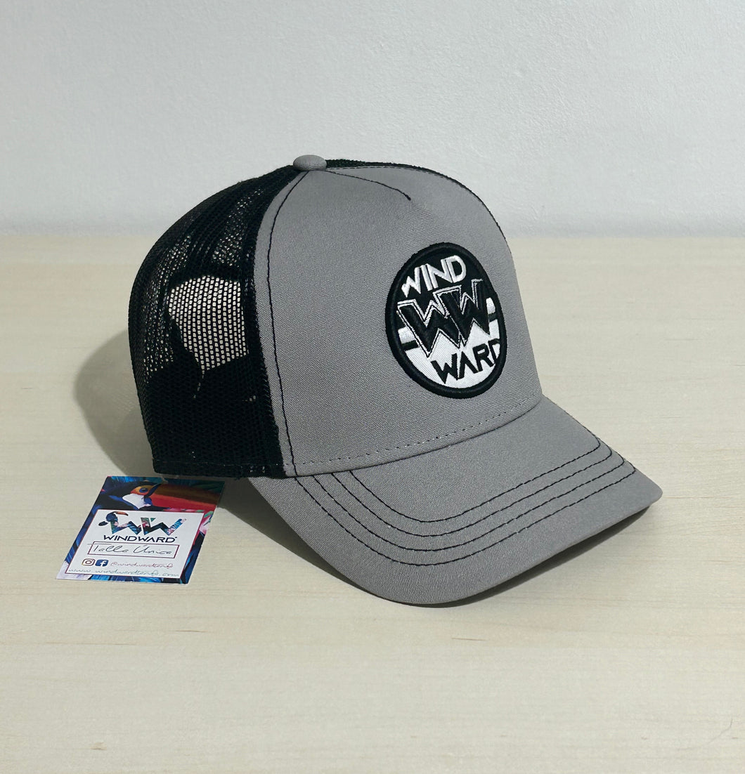 Gorra WW TRUCKER Gris/Negra Bordado 3D